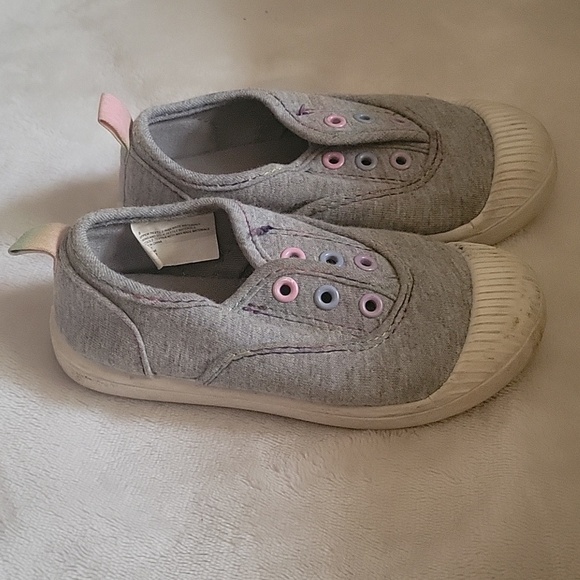 Cat & Jack gray sneaker - Picture 2 of 2